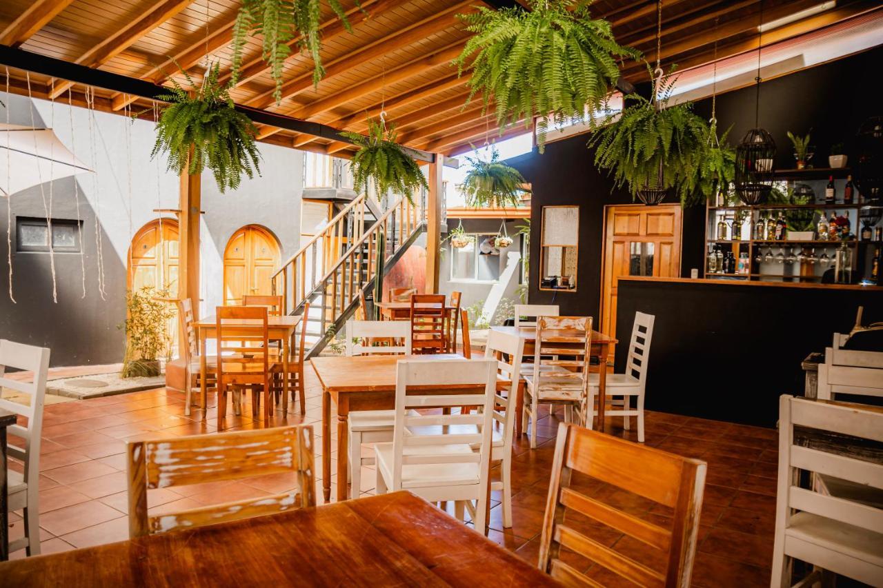 Luz De Luna Hotel Barrio Escalante San Jose  Exterior photo